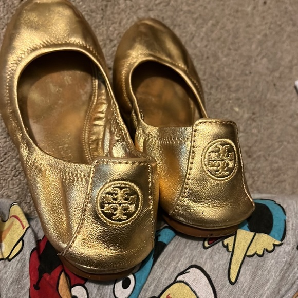 Tory Burch 2020 Eddie Flats - Picture 2 of 3